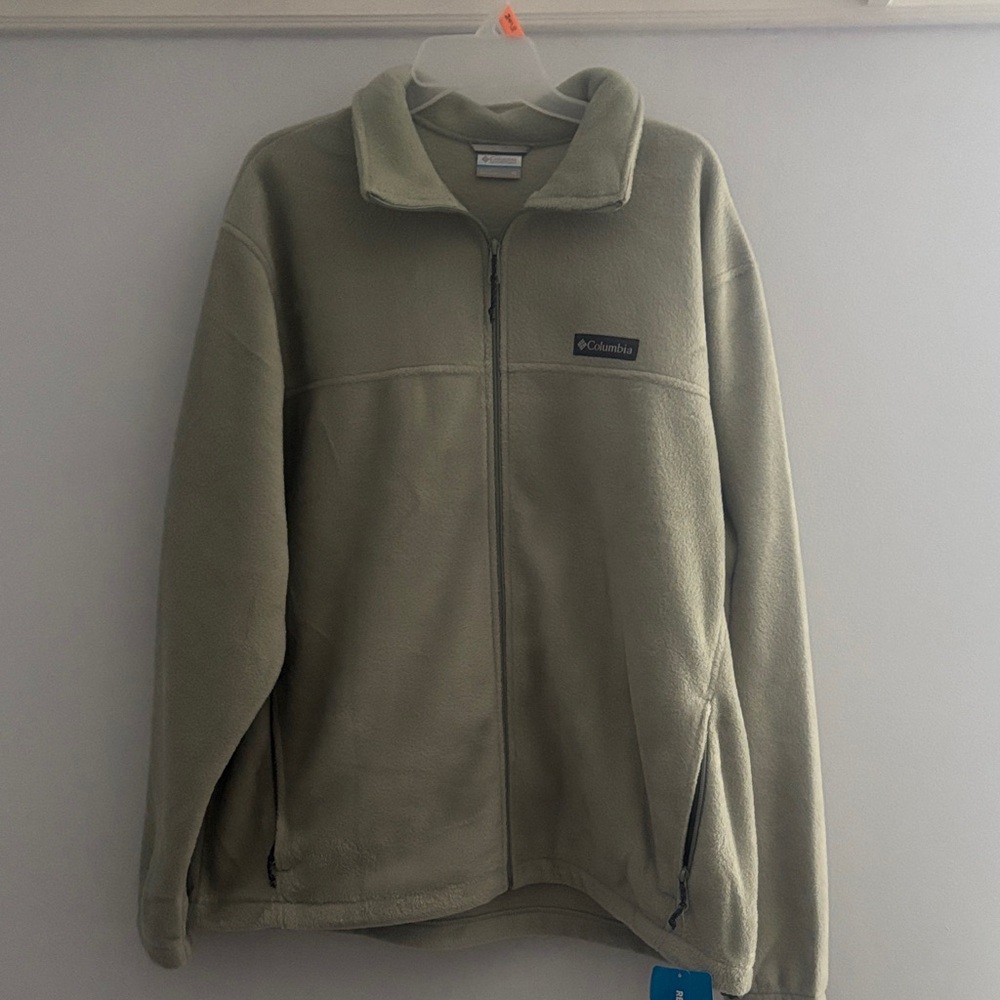 Columbia Men's Sage Green Fleece Jacket
